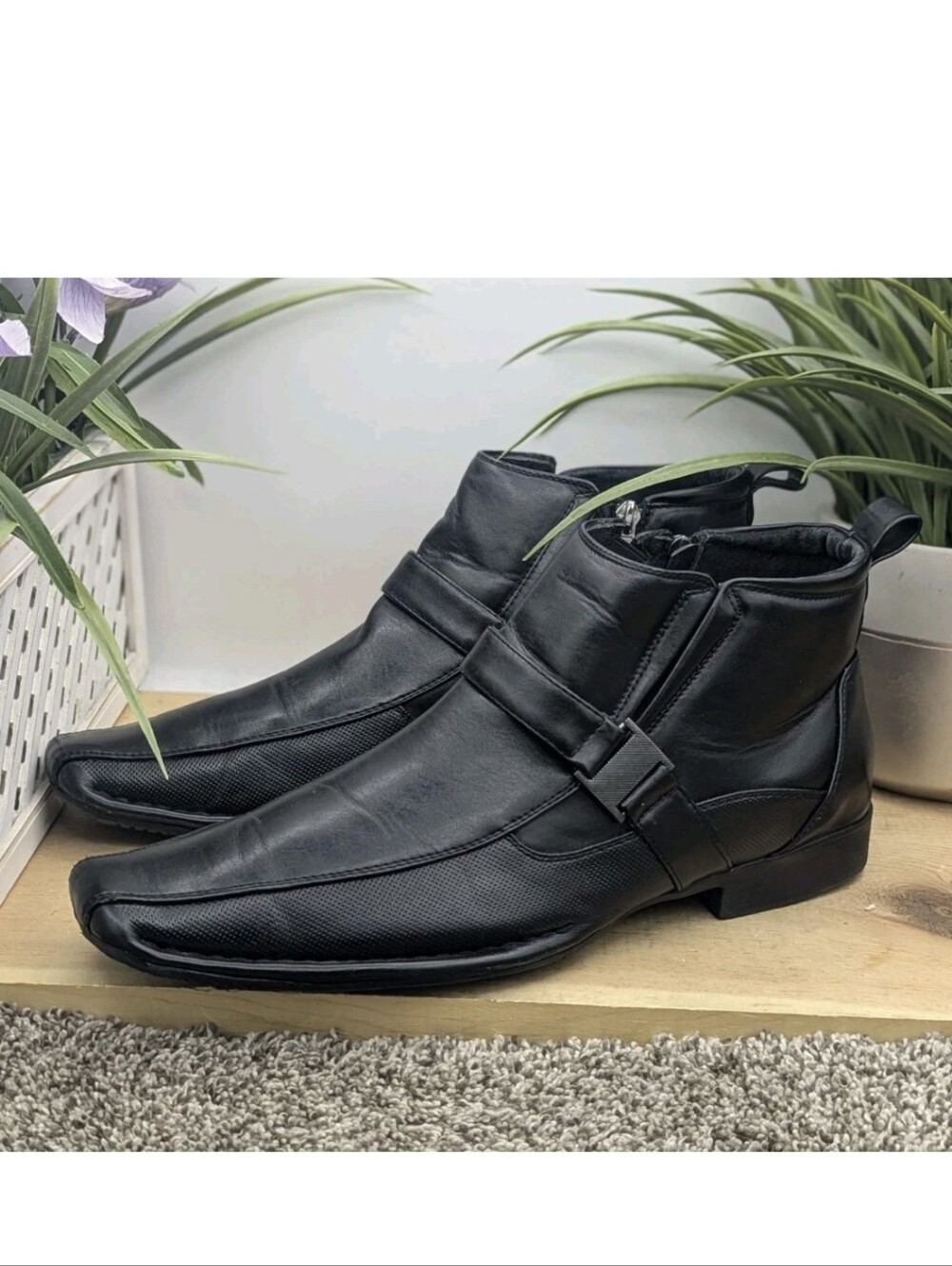 Bota Exotica Mens Size 10 Leather Side Zip Casual Dress Boots
